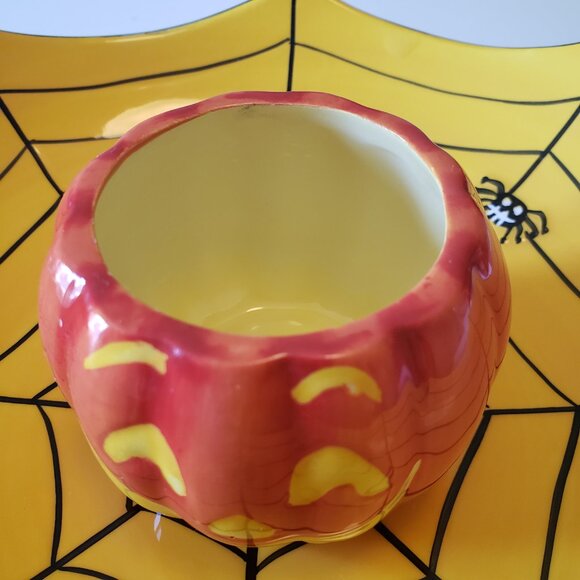 Halloween Pumpkin Spider Web Candy Dish / Chips & Dip Vintage Dennis East Decor - Picture 4 of 8